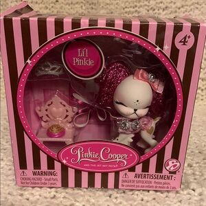 Pinkie Cooper Lil Pinkie puppy and accessories from 2013.